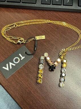 TOVA Metallics 'M' Initial Necklace - Gold tone